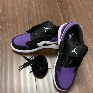 Air Jordan 1 Low Court Purple